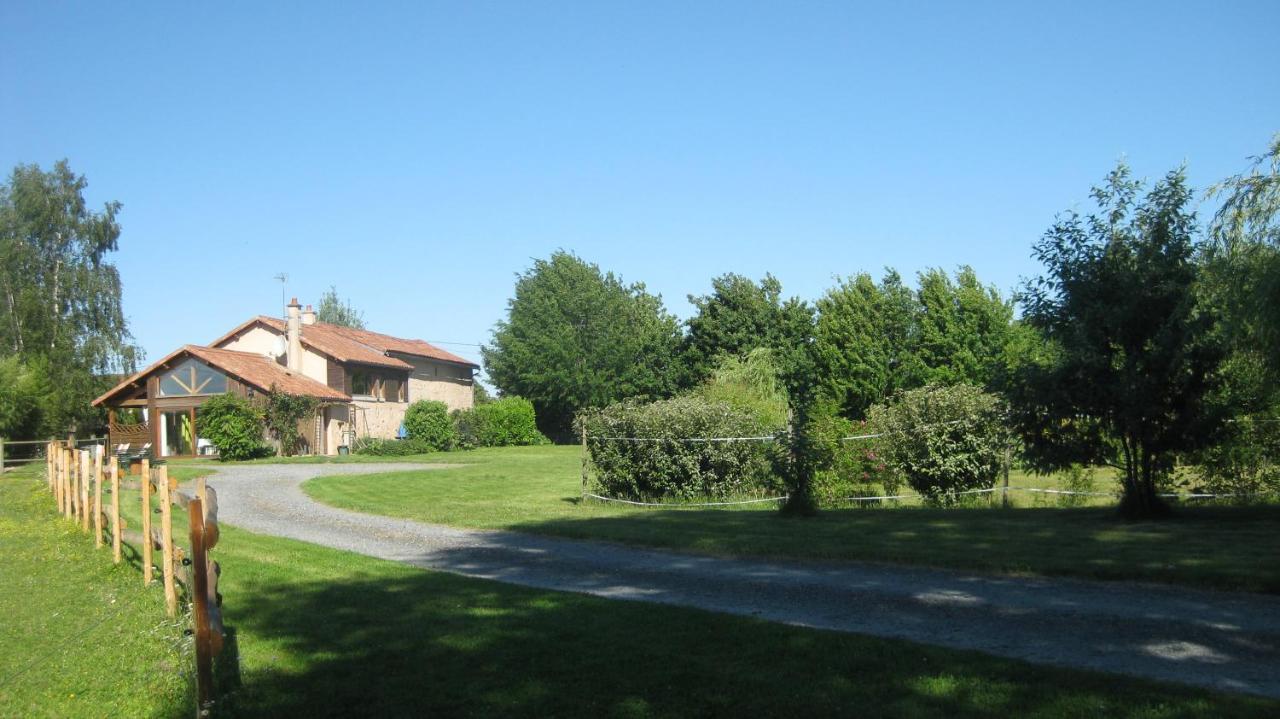 Les Croisettes Bed & Breakfast Le Pin  ภายนอก รูปภาพ