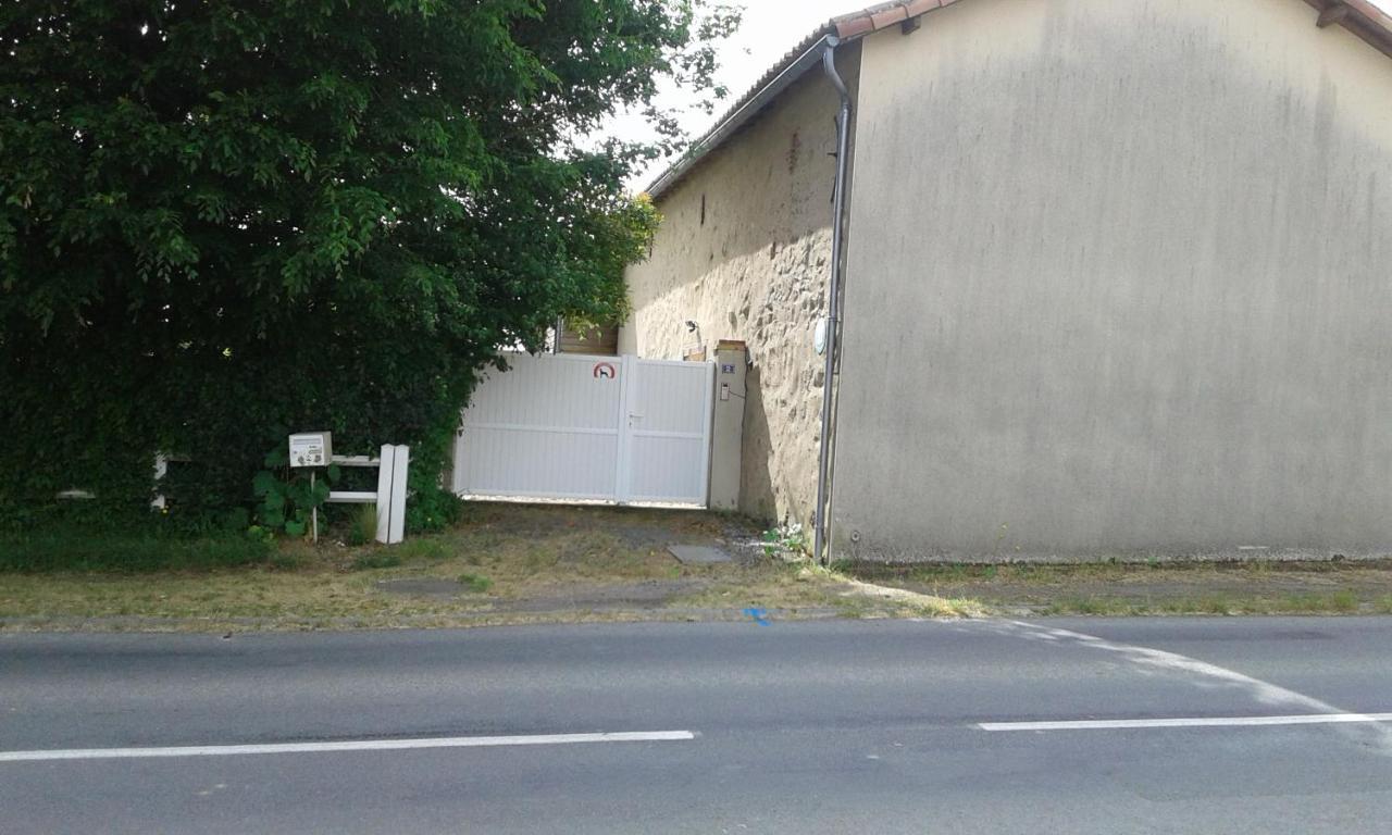 Les Croisettes Bed & Breakfast Le Pin  ภายนอก รูปภาพ